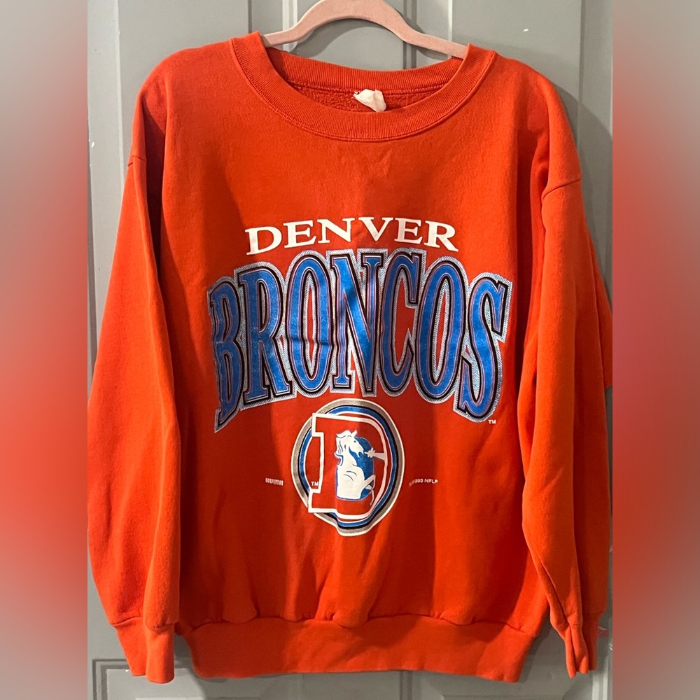 Vintage Broncos Crewneck